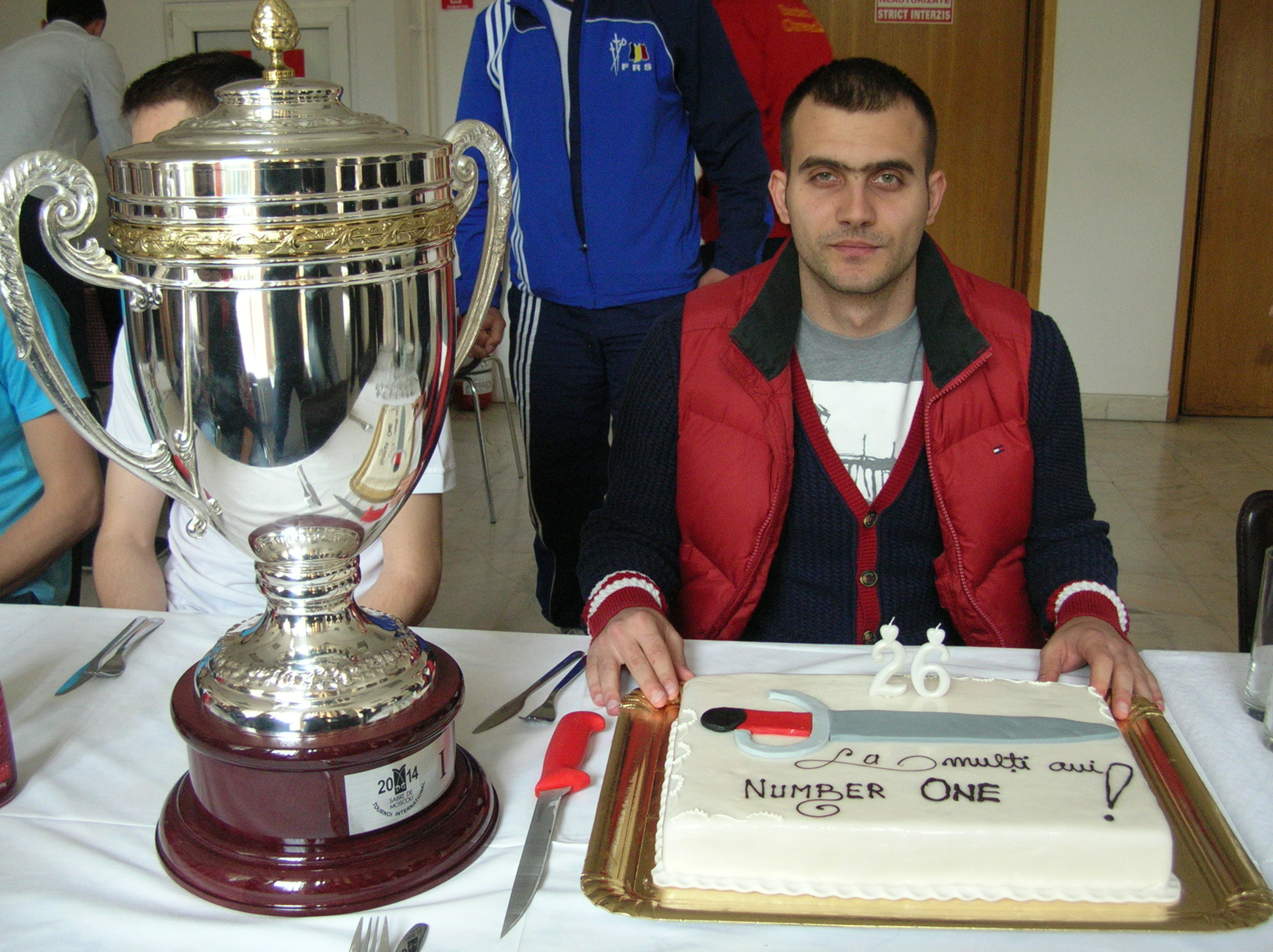 GALERIE FOTO: Tiberiu Dolniceanu, sărbătorit de colegii de la lotul de sabie
