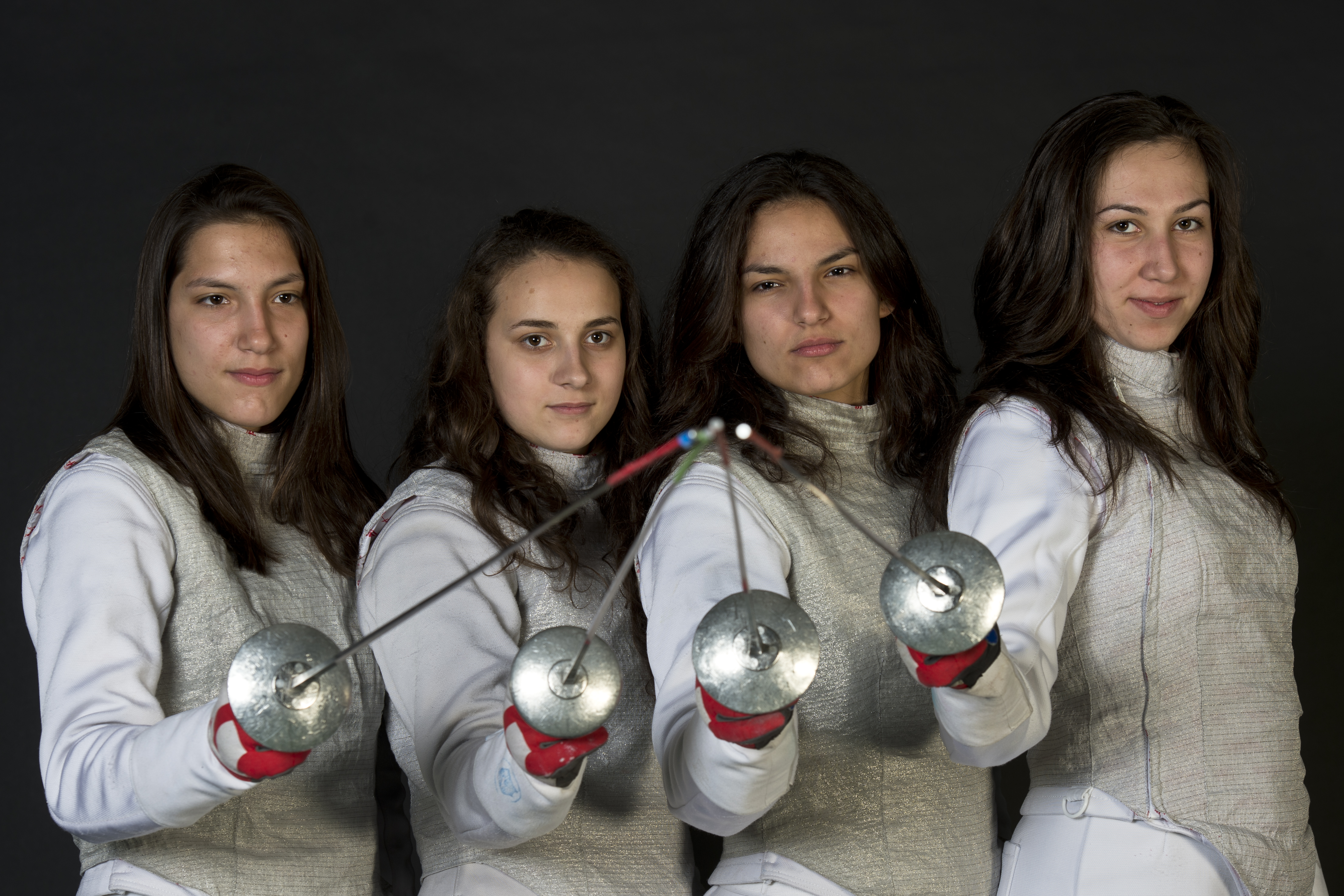Patru floretiste românce trag sâmbătă la etapa de Cupă Mondială de juniori de la Lyon
