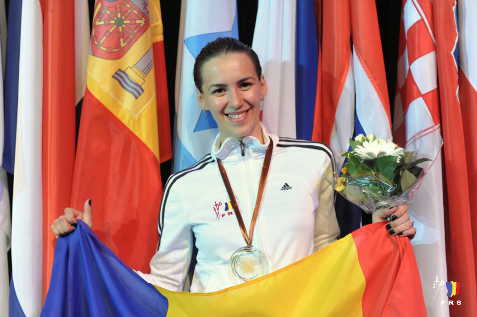 GALERIE FOTO: Simona Gherman, prima medalie pentru România la Europeanul de la Strasbourg: bronz la spadă individual