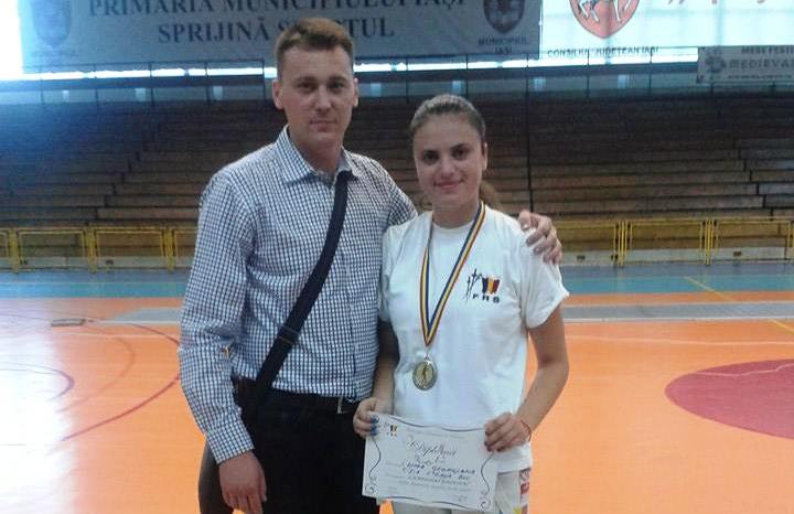 GALERIE FOTO: Georgiana Dima (CSA Steaua) și-a păstrat titlul de campioană națională la sabie juniori, proba feminină individuală
