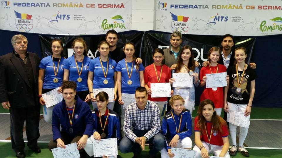 CSM Iași a câștigat Campionatul Național de sabie cadeți, proba feminină pe echipe