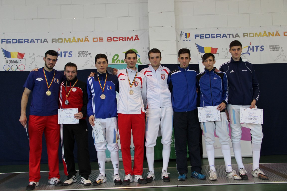 GALERIE FOTO: Iulian Teodosiu (CS Dinamo) a câștigat Campionatul Național de sabie tineret, proba individuală la masculin