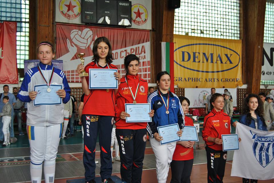 GALERIE FOTO: Patru locuri întâi pentru spadasinii români la International Mladost Cup, de la Sofia