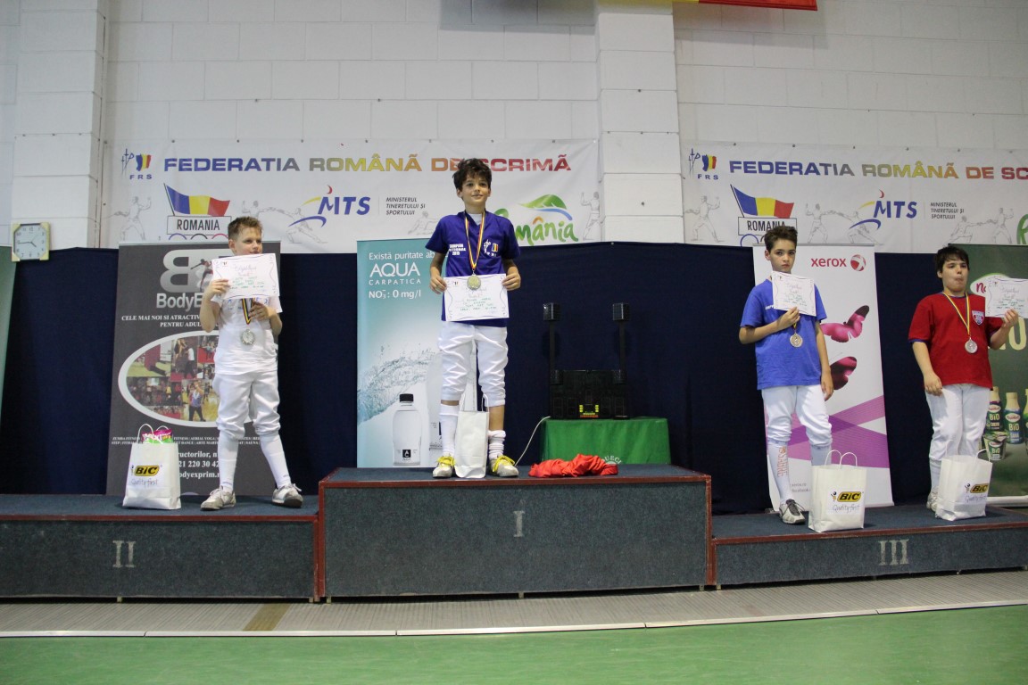 Marco Șovar (CS Dinamo) a câștigat Campionatul Național de scrimă pentru copii, proba de sabie masculin individual, categoria 10-11 ani