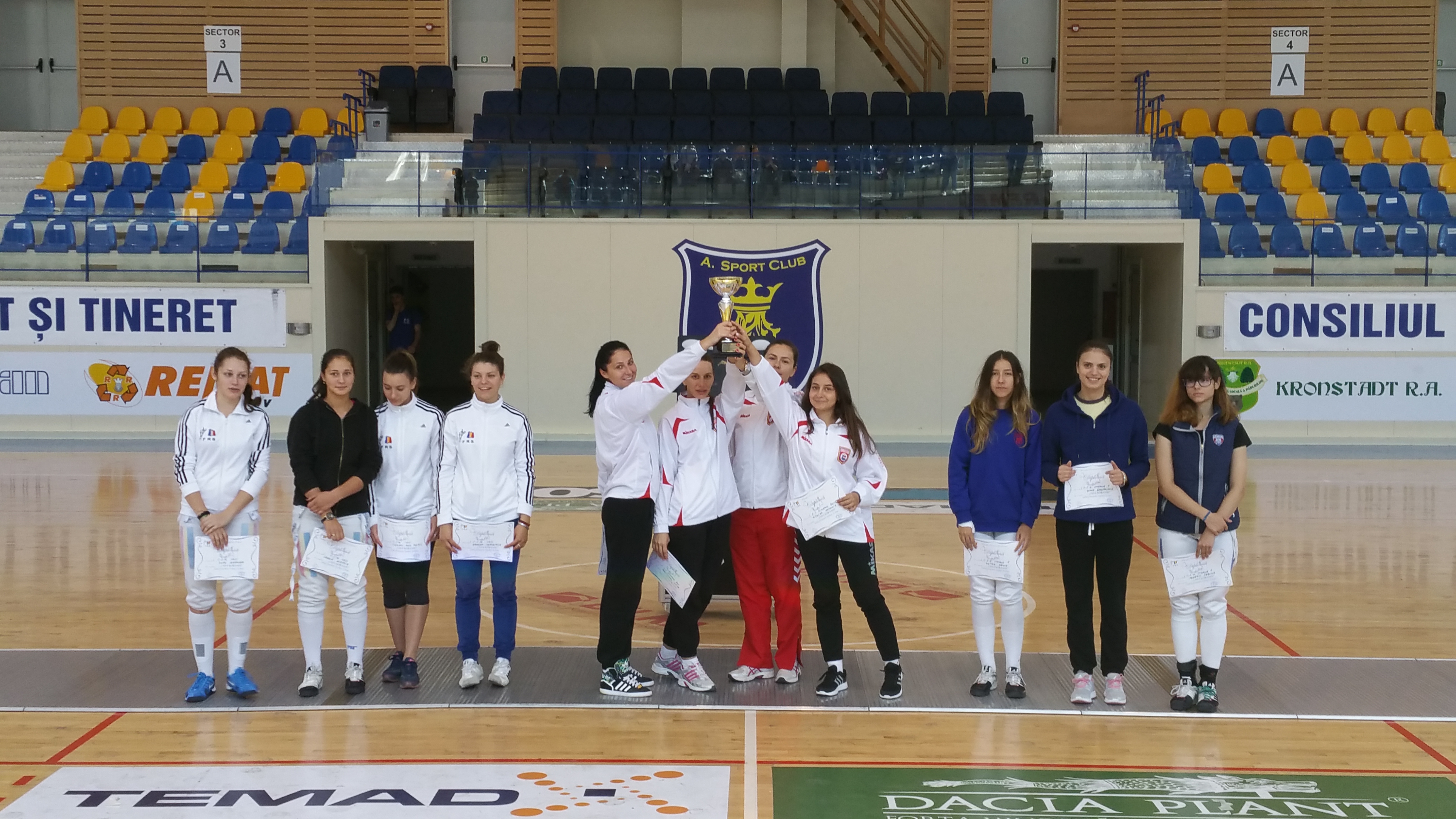 CS Dinamo a câștigat Cupa României la sabie echipe ediția 2015, la feminin și masculin
