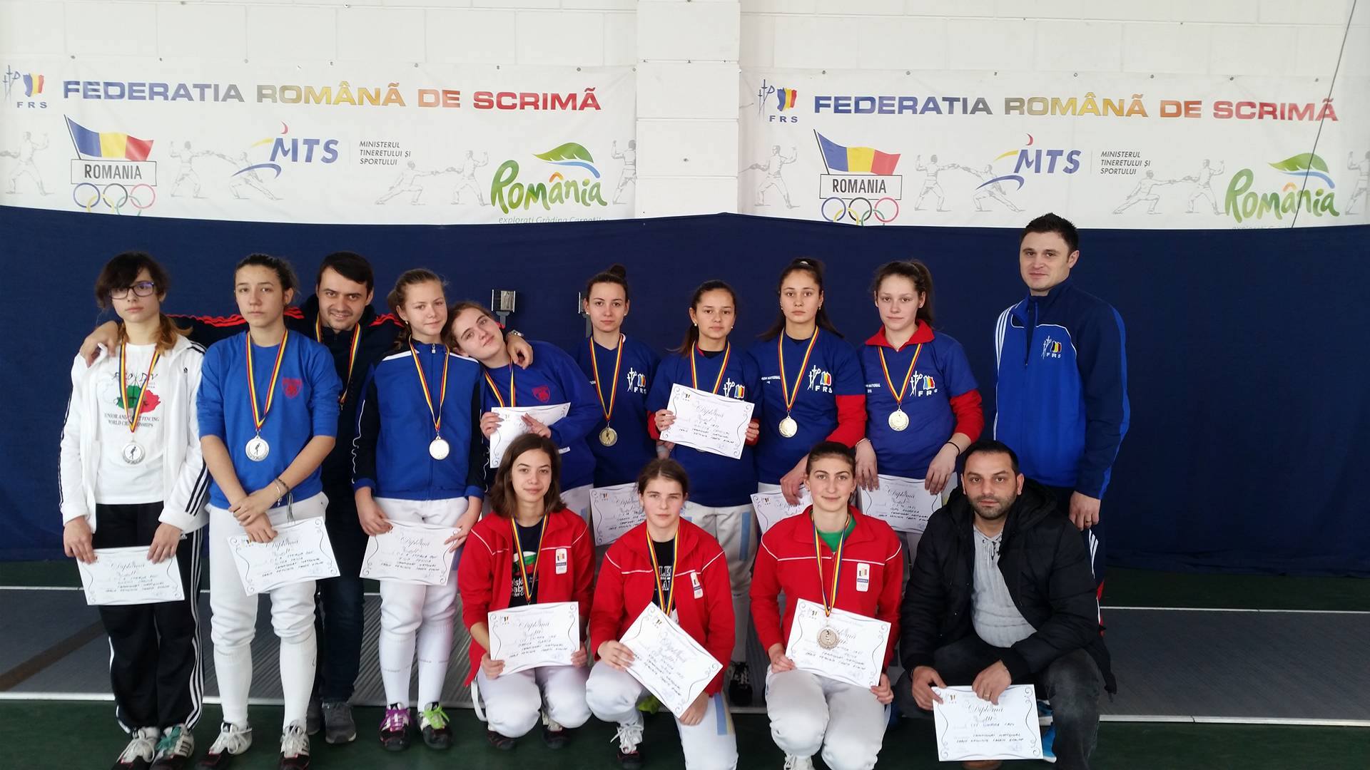 CSM Iași a câștigat Campionatul Național de sabie pentru cadeți, proba feminină pe echipe