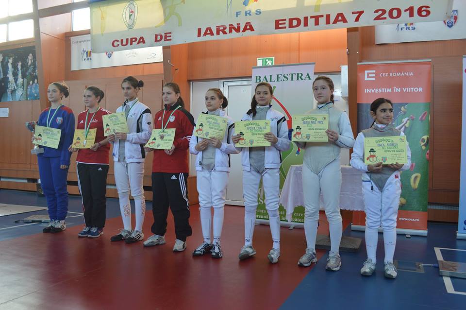 Andreea Gheorghe (CSA Steaua), Crina Popa (ACS Balestra) și Mihnea Surcel (ACS Balestra) sunt învingătorii zilei a doua în Cupa de Iarnă 2016 la floretă pentru copii și speranțe