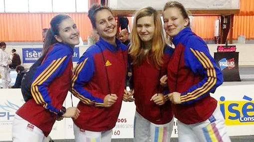 Campionatul European de cadeți și juniori de la Plovdiv, ziua 8, proba 17: Bianca Benea, Zsuzsa Schlier, Denisa Barosan și Alexandra Predescu trag la spadă juniori feminin individual