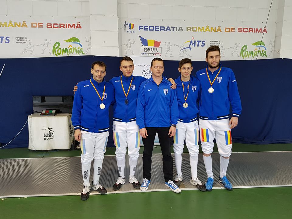 CSU Craiova a câștigat medaliile de aur la Campionatul Național de spadă pentru tineret de la București, în proba masculină pe echipe