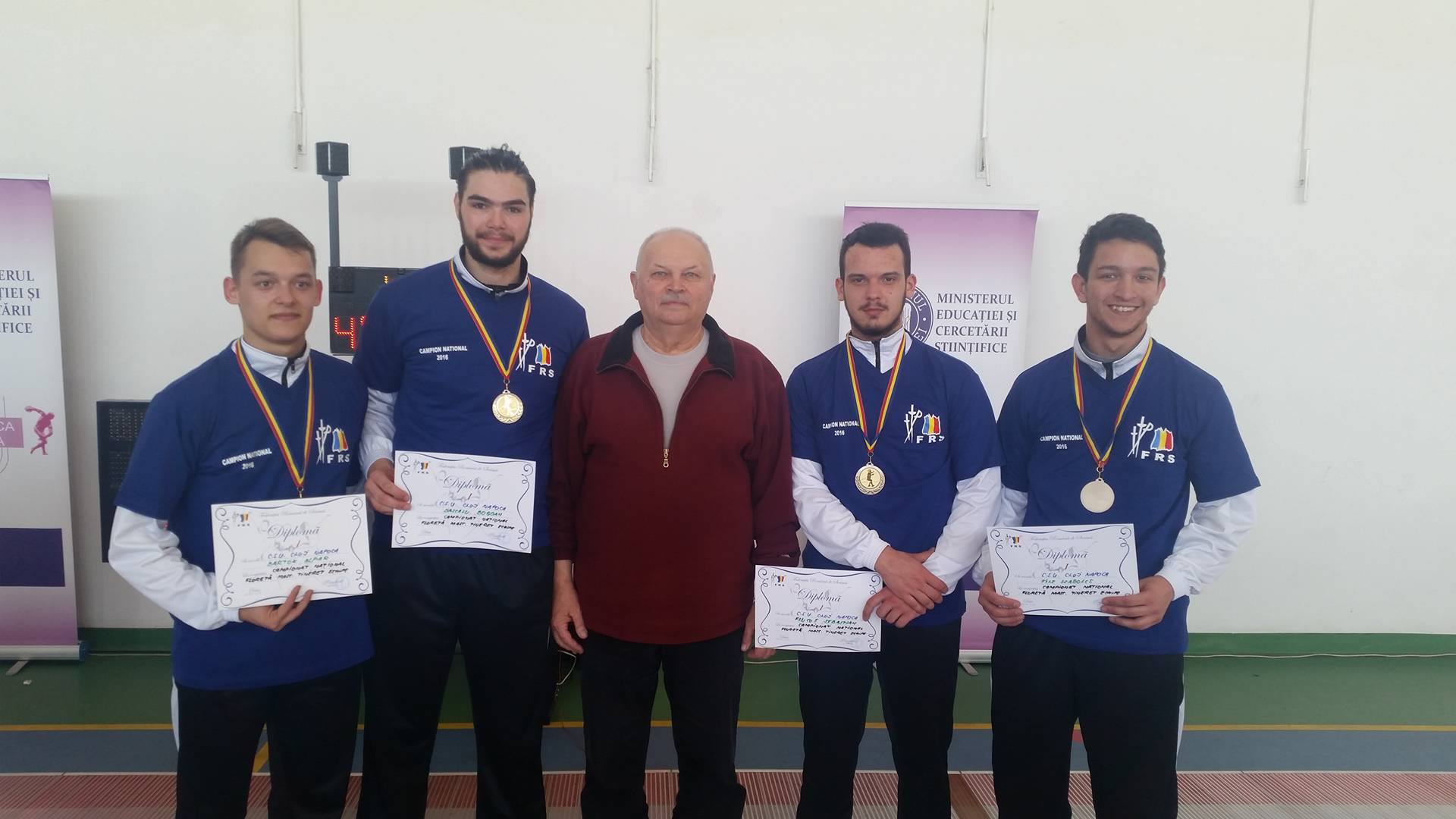CSU Cluj Napoca a câștigat medaliile de aur la Campionatul Național de floretă pentru tineret de la Timișoara, în proba masculină pe echipe