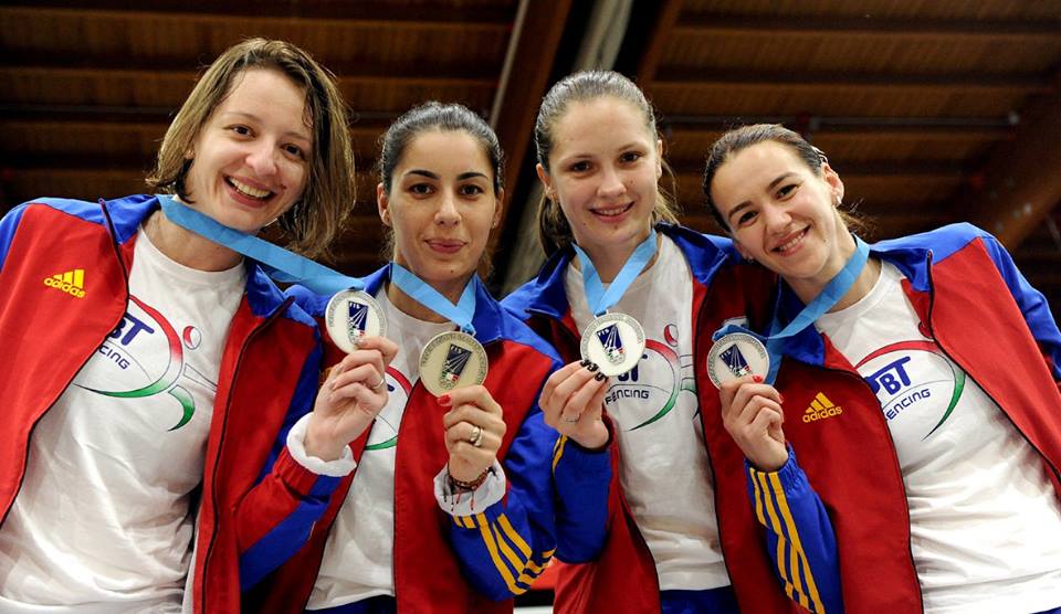 România a cucerit medaliile de argint la etapa de Cupă Mondială de spadă seniori feminin echipe de la Lengano