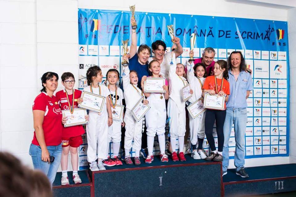 Eva Maria Mateescu (CSS Constanța), Ioana Drăghici (ACS Stesial), Alexandru Popescu (CS UNEFS) și Dorel Dincă (CS UNEFS) sunt învingătorii primei zile în Cupa Contraatac la spadă pentru copii