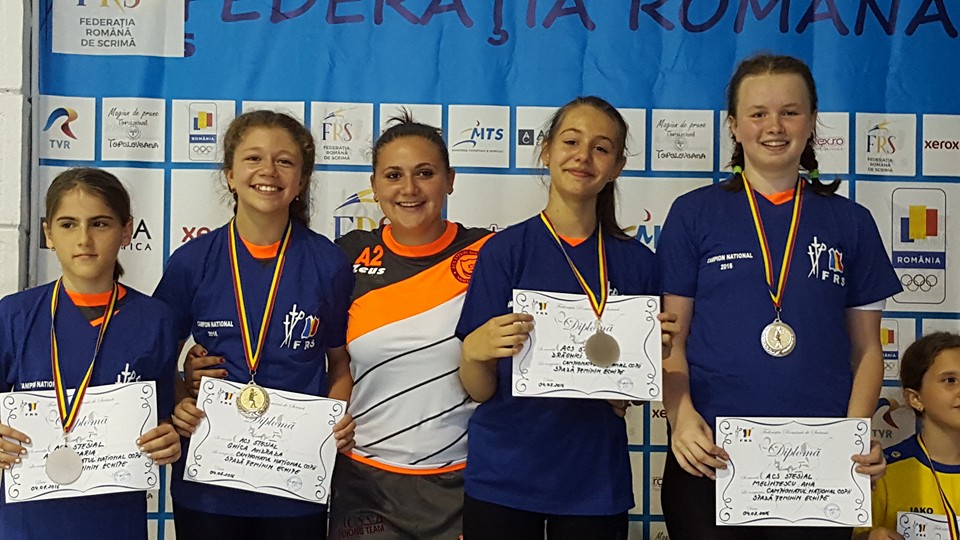 ACS Stesial a câștigat Campionatul Național de Scrimă Copii, în proba de spadă feminin echipe, la categoria 10-13 ani