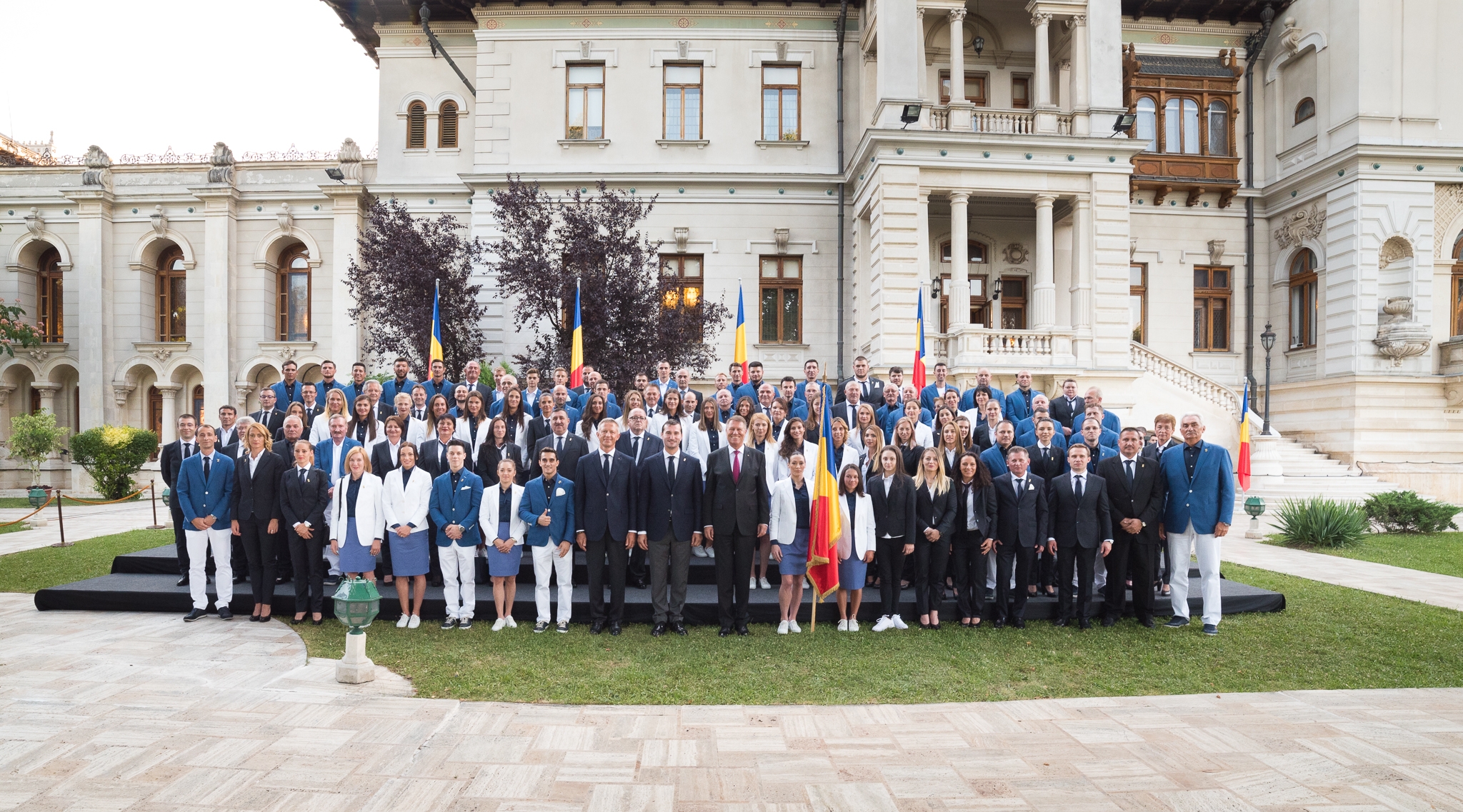 Eveniment la Palatul Cotroceni: Sportivii care vor reprezenta România la Jocurile Olimpice de la Rio au fost primiți de către Preşedintele Klaus Iohannis