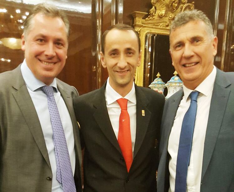 Mihai Covaliu, felicitat de foștii campioni olimpici Stanislav Pozdnyakov și Szabo Bence pentru câștigarea postului de președinte la Comitetul Olimpic și Sportiv Român