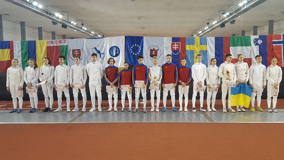 România a câștigat etapa de Cupă Mondială de juniori, în proba de spadă echipe mixte, de la Bratislava