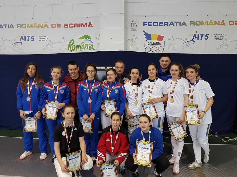 CSM Iași a câștigat Campionatul Național de sabie juniori de la București, ediția 2017, în proba feminină pe echipe