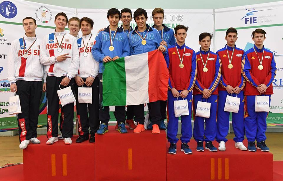 Prima medalie pentru România la Campionatul European de la Plovdiv: bronz în proba de spadă cadeți masculin echipe!