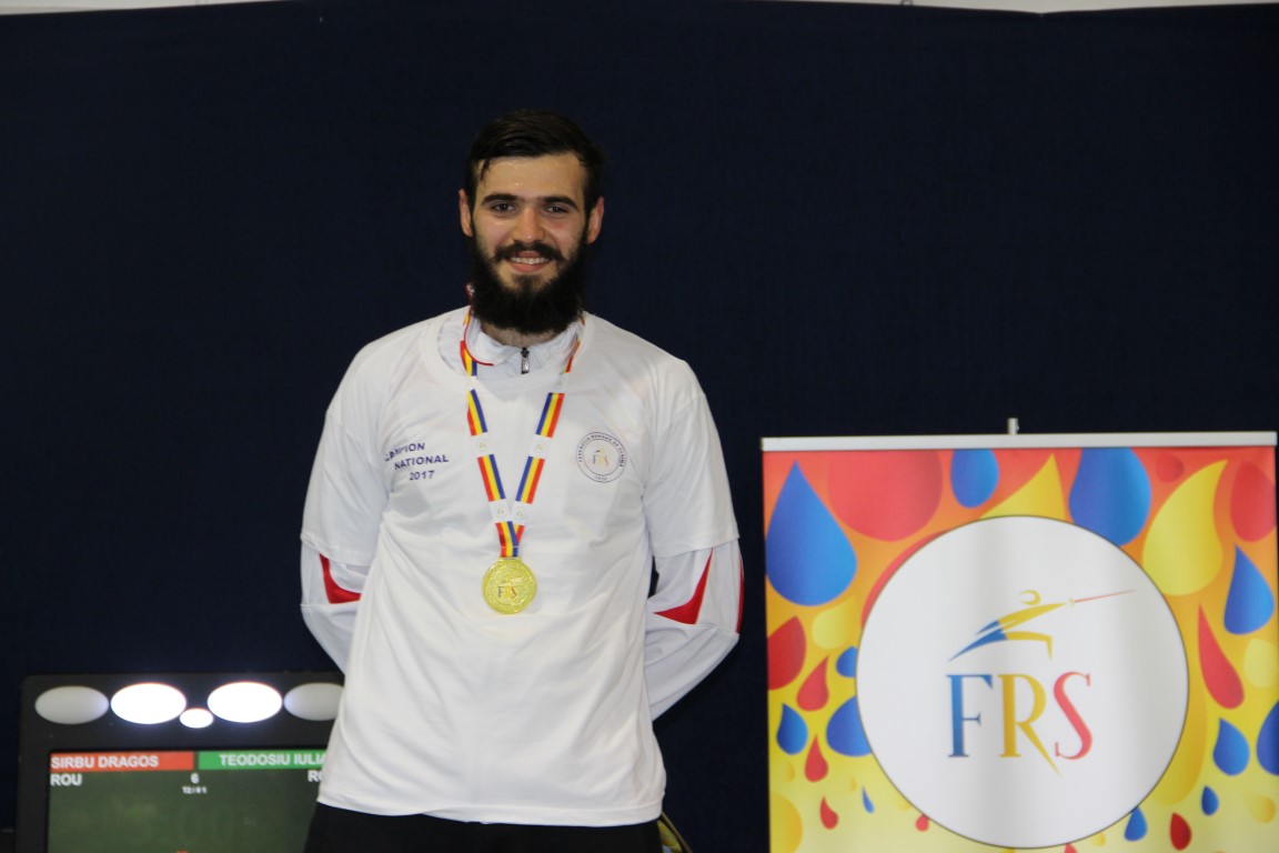 Iulian Teodosiu (CS Dinamo) a câștigat Campionatul Național de sabie seniori de la București, ediția 2017, în proba masculină la individual
