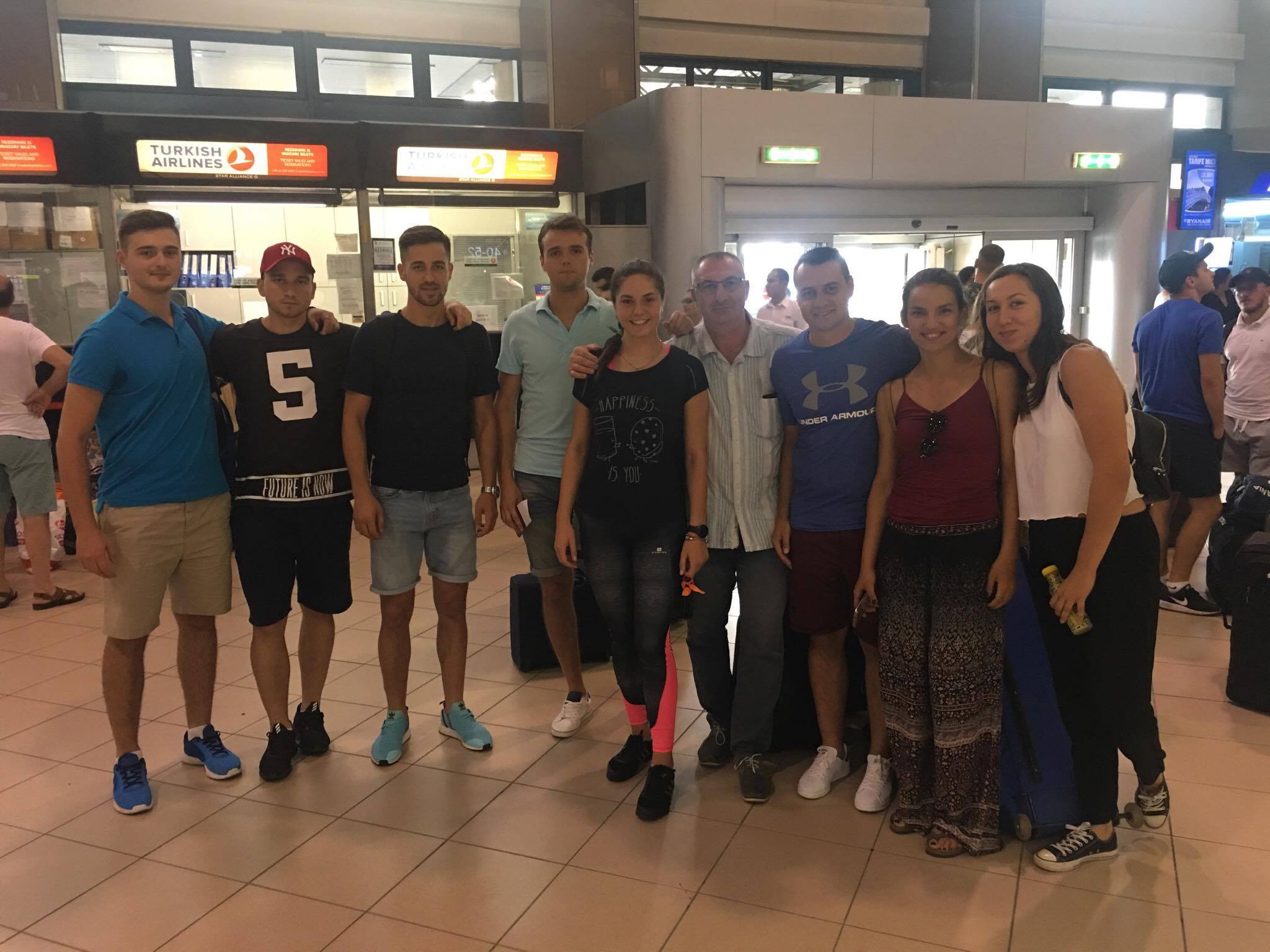 Scrimerii români au plecat joi seara spre Taipei! Primele probe de scrimă de la Universiada de vară au loc duminică!