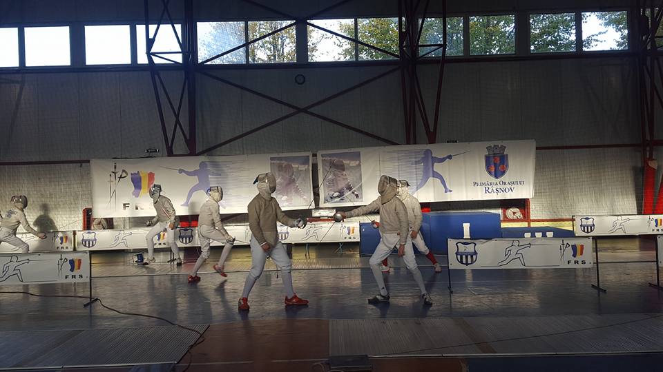 Campionatul Național de sabie speranțe de la Râșnov, ediția 2017, ziua 2: azi are loc proba masculină pe echipe