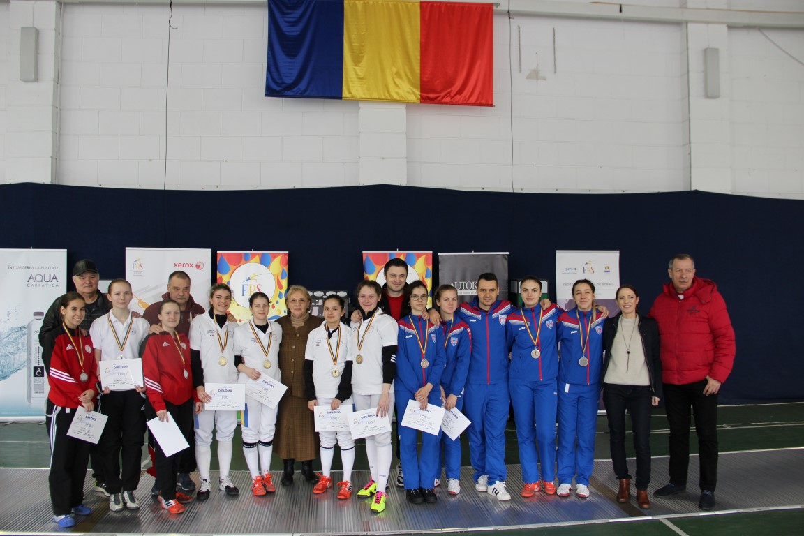 CSM Iași a câștigat Campionatul Național de sabie tineret de la București, ediția 2018, în proba feminină pe echipe