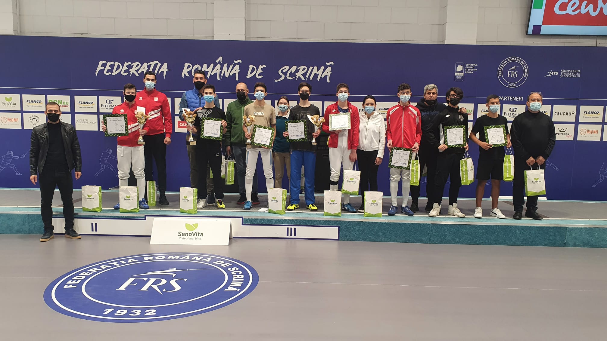 Dacian Enache a câștigat Cupa României SanoVita la sabie masculin U15!