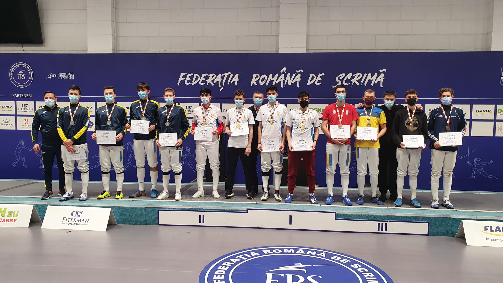 Dinamo a câștigat titlul național la sabie juniori masculin!