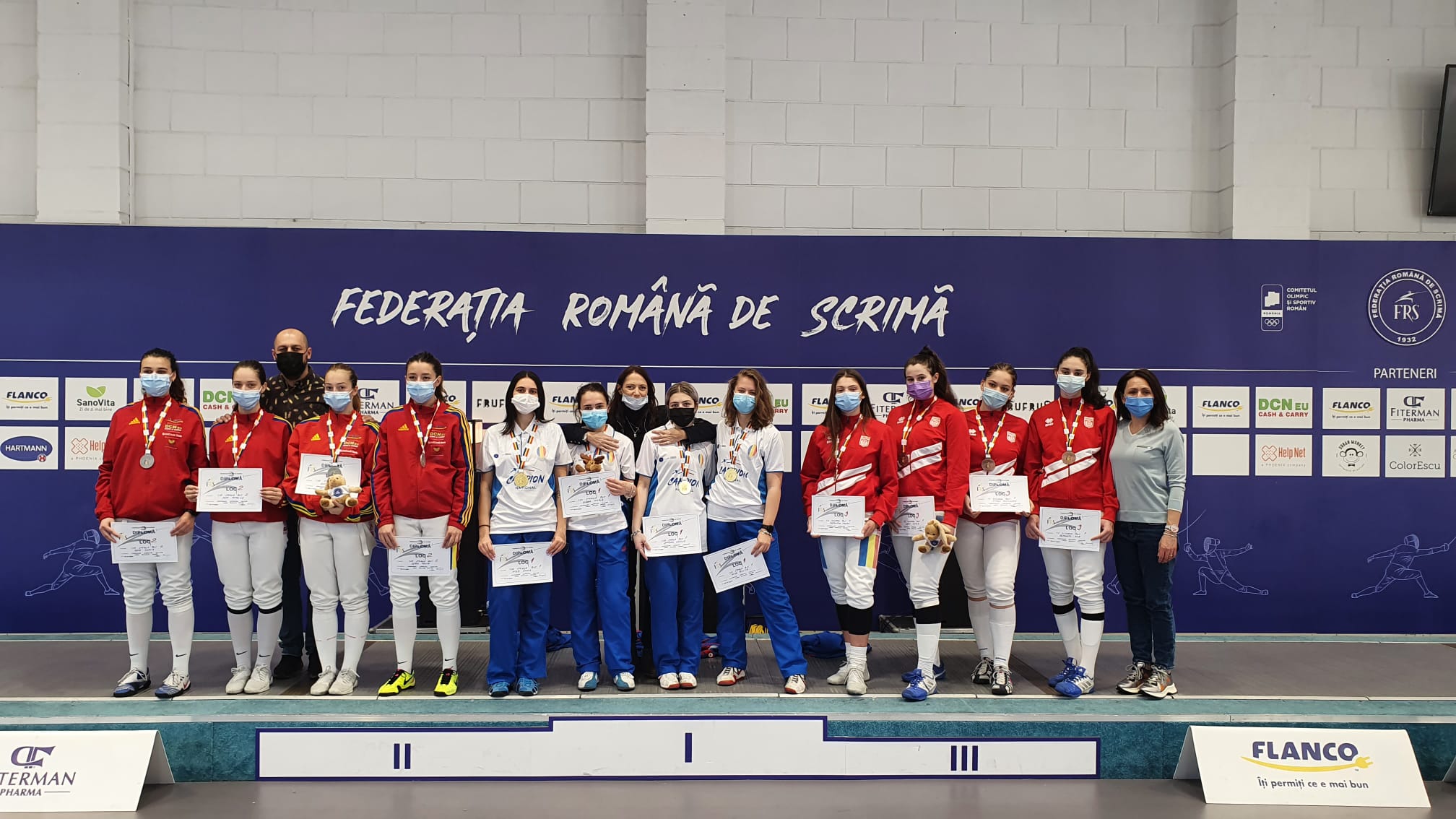 Steaua a câștigat titlul juniorilor la sabie feminin!
