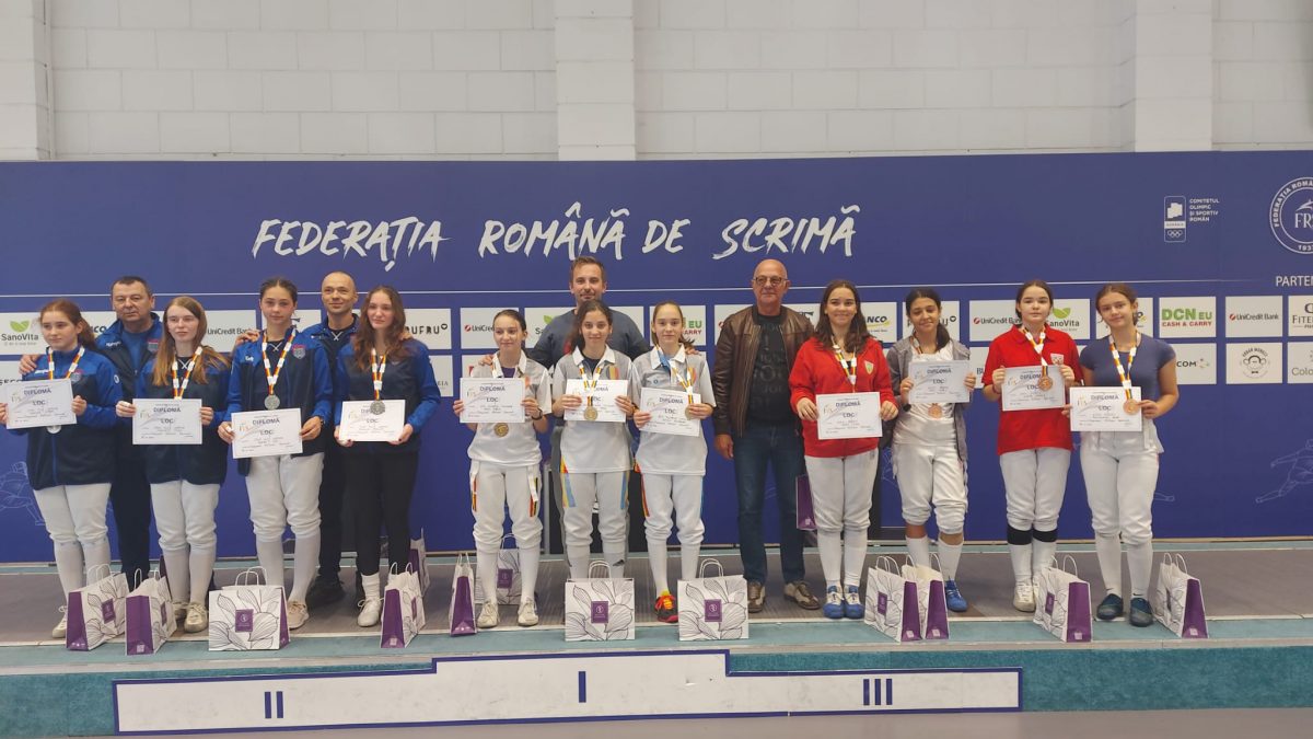 Titlul național la floretă feminin U15 a fost cucerit de ACS Floreta Timișoara