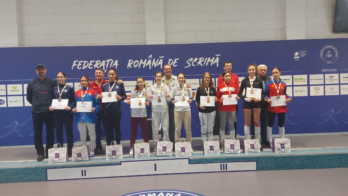 CSȘ Steaua a luat titlul național la spadă feminin U15