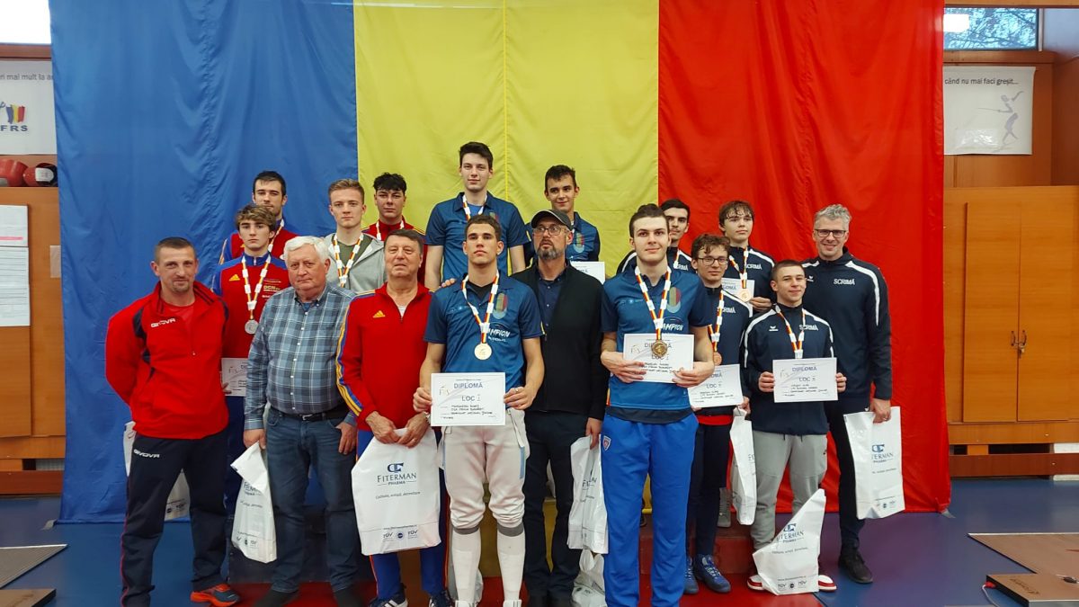 CSA Steaua 1 a câștigat titlul la spadă masculin juniori