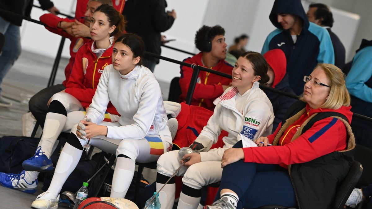 CM Plovdiv 2023: România – locul 12 la spadă feminin juniori