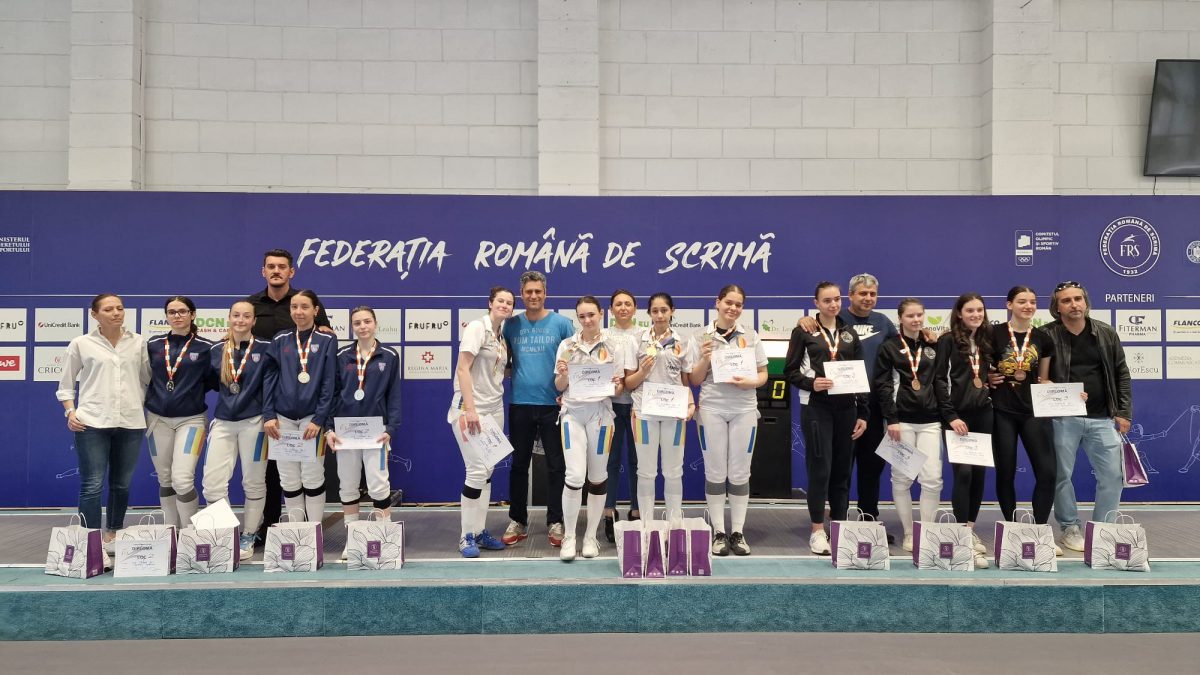 Dinamo a câștigat titlul național la sabie feminin tineret
