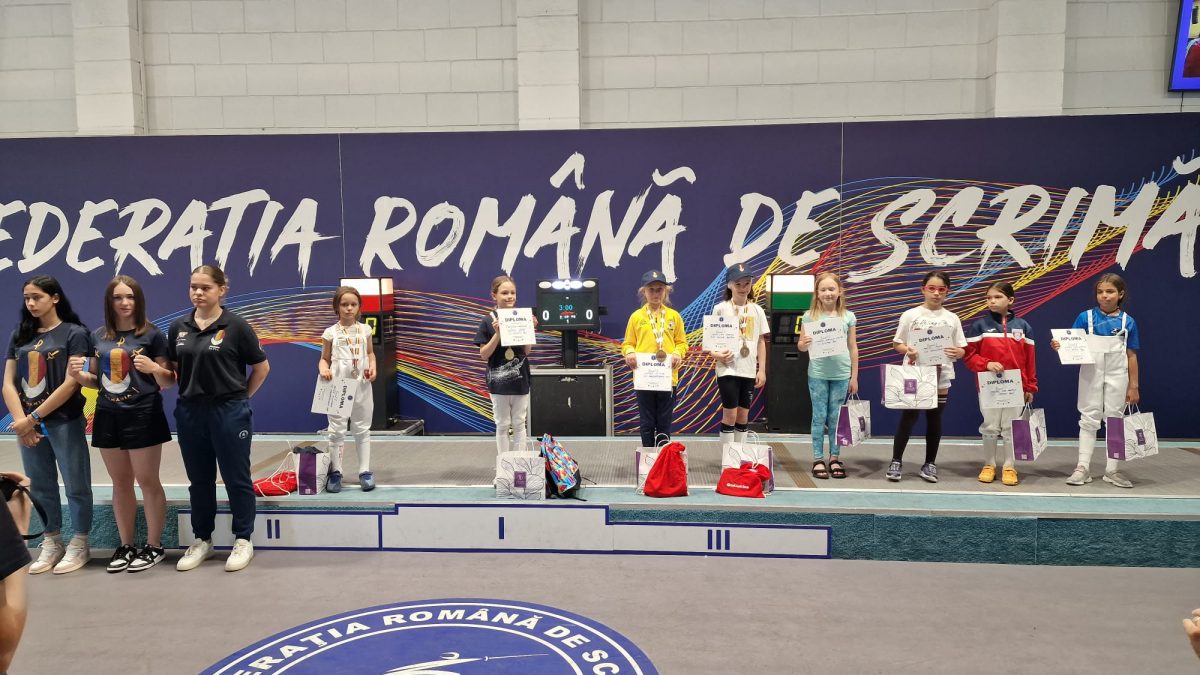 Sofia Vasile a câștigat titlul național la sabie feminin U9