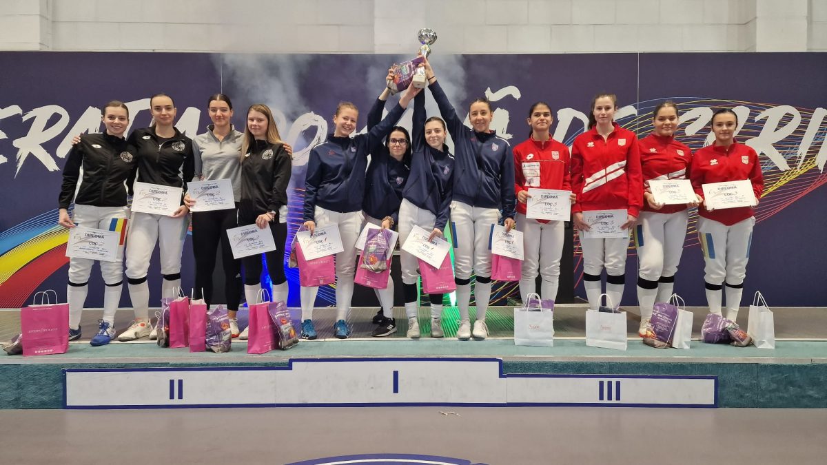 Cupa României la sabie feminin echipe a ajuns la CSA Steaua!