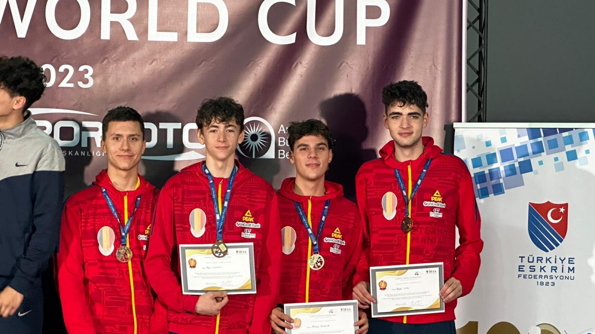 Echipa masculină de sabie juniori a României – bronz în Antalya!