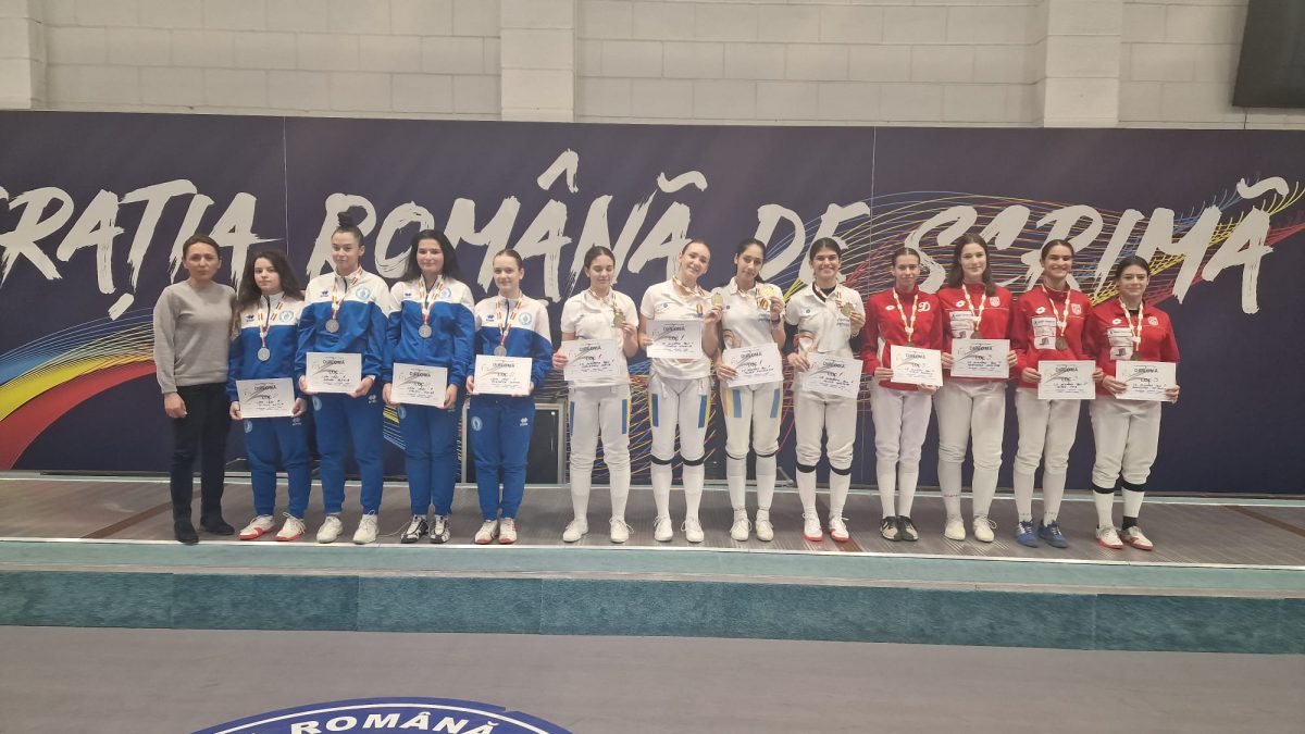Dinamo a câștigat titlul național la sabie feminin echipe