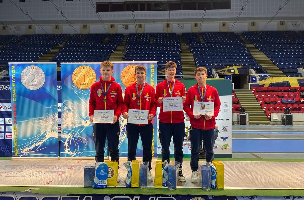Echipa masculină de sabie cadeți a României – medalie de bronz la Cupa Riposta