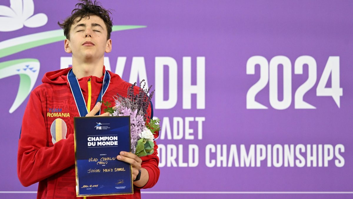 Riad 2024: Vlad Covaliu este campionul mondial al sabrerilor juniori