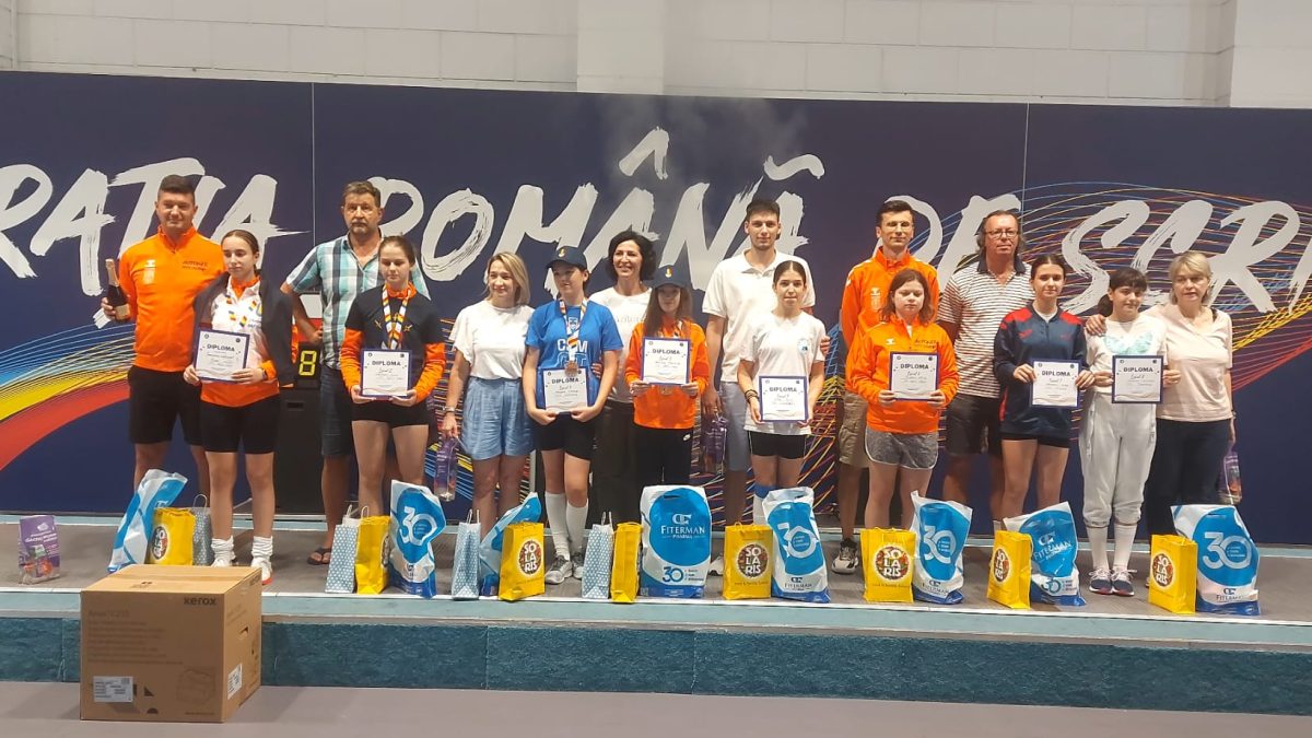 Denisa Crișan a cucerit titlul de campioană a României la spadă feminin U13