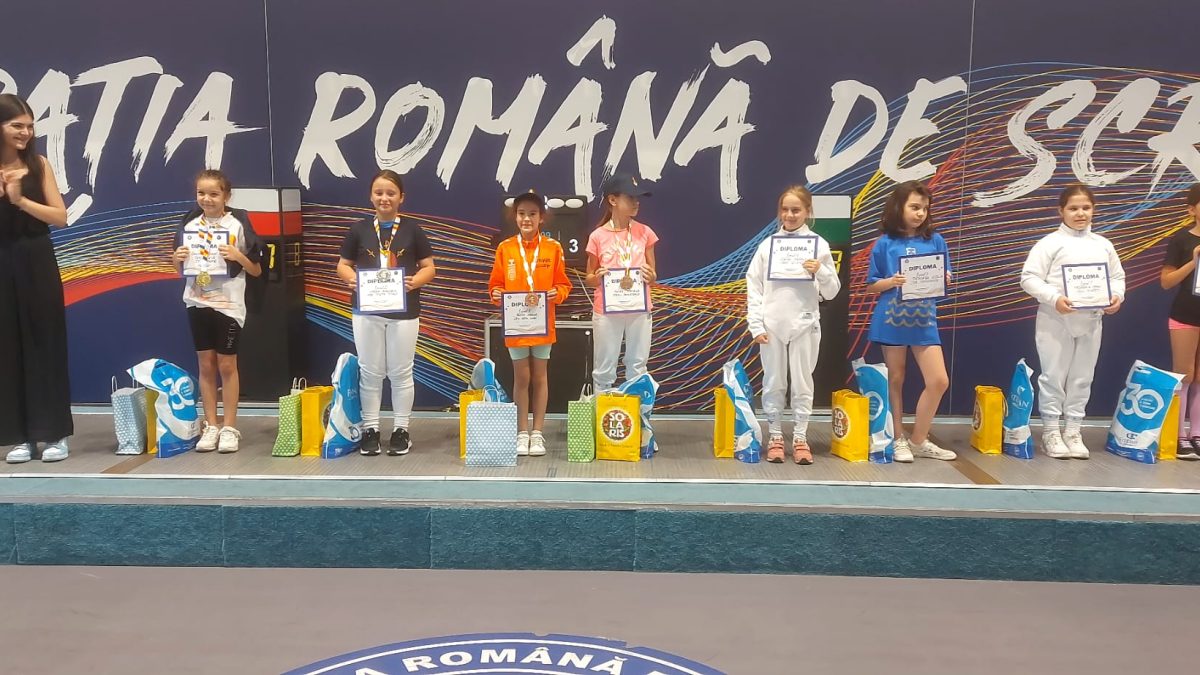 Eva Tufiși a câștigat titlul național U9 la spadă feminin