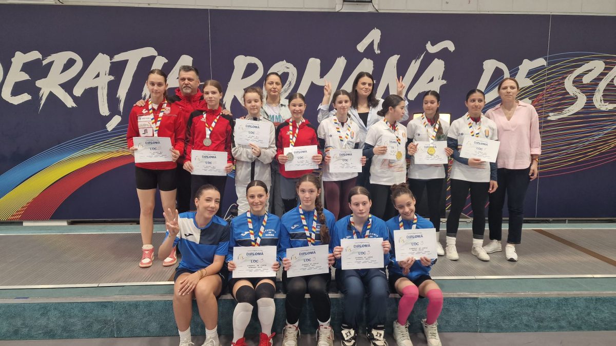 CSA Steaua a cucerit titlul național al speranțelor la sabie echipe feminin!