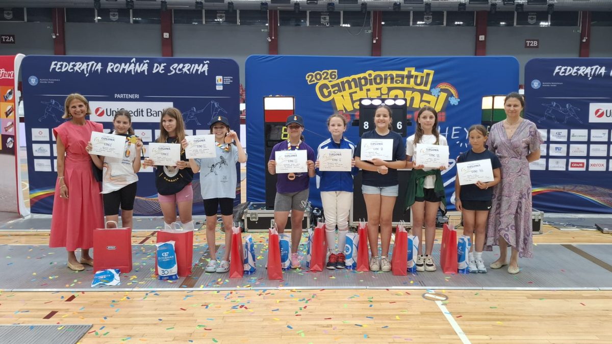 Andreea Pelaghie și-a adjudecat titlul de campioană a României la floretă feminin U11!